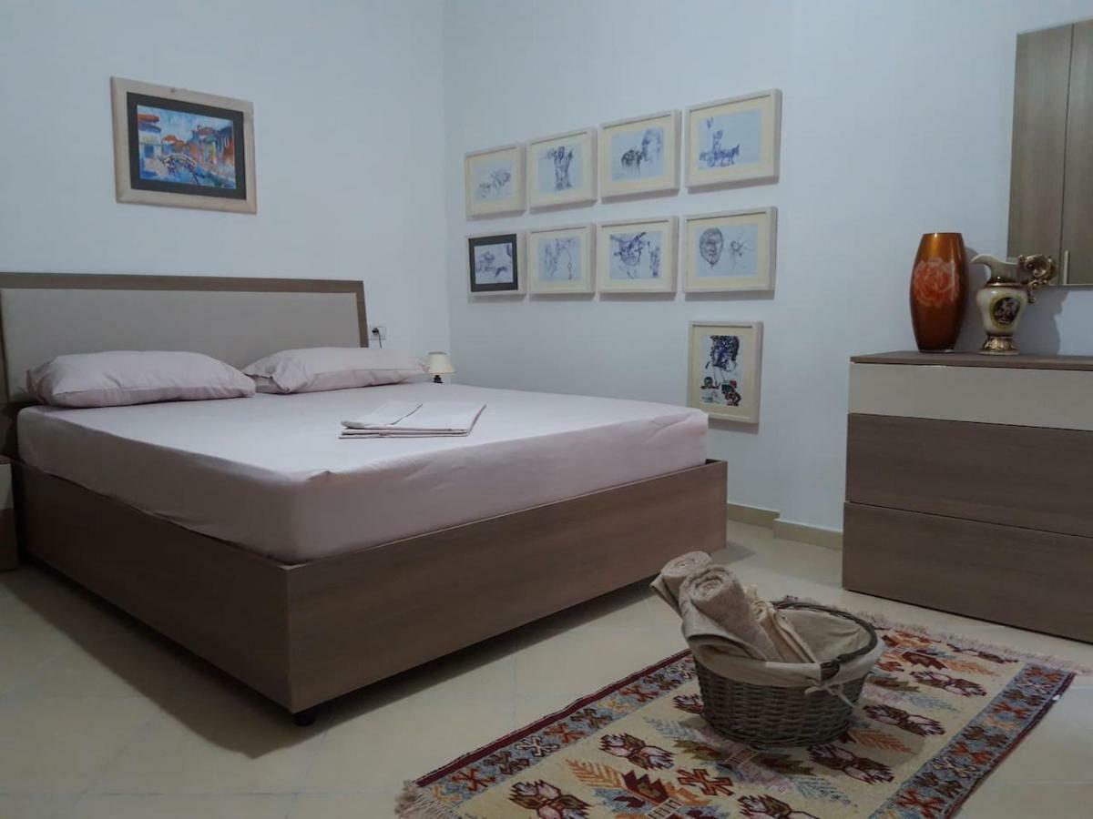 Artist s Apartment Vlorë Exterior foto